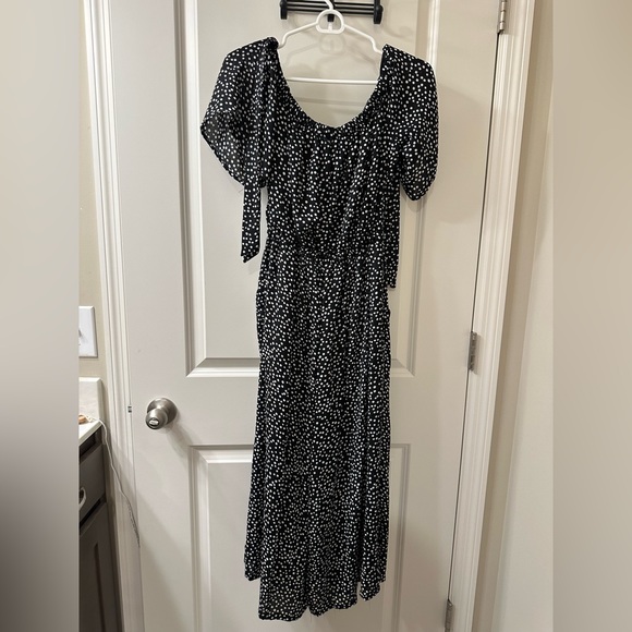 Romper - Picture 2 of 3